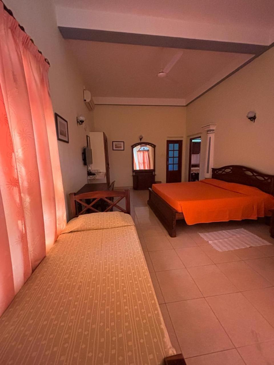 Village Inn Resort Negombo Camera foto